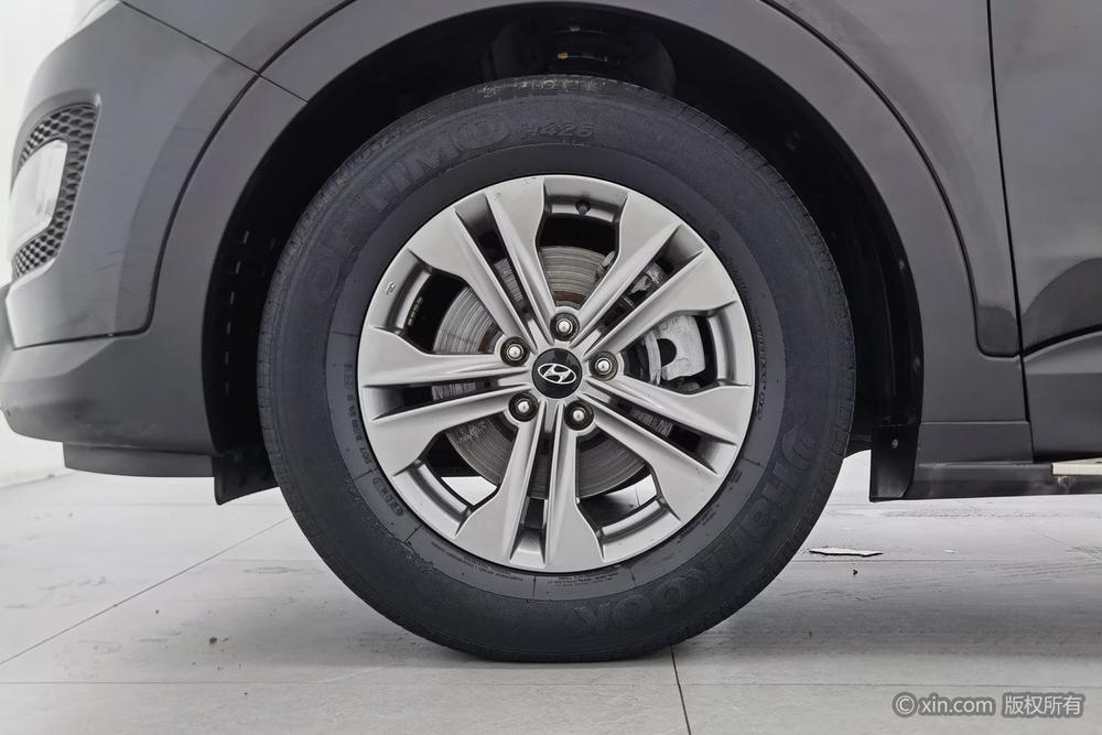 Hyundai Santa Fe 2015 модификация 2.0T автоматическое 2WD Intelligent 5 seat – фото 10