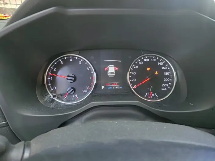 Toyota Wildlander 2021 Model 2.0L 2WD Deluxe Edition – фото 6