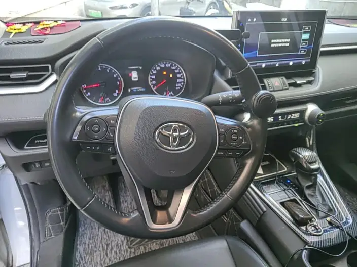 Toyota Wildlander 2021 Model 2.0L 2WD Deluxe Edition – фото 7