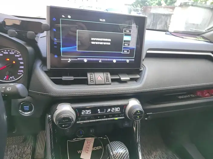 Toyota Wildlander 2021 Model 2.0L 2WD Deluxe Edition – фото 8