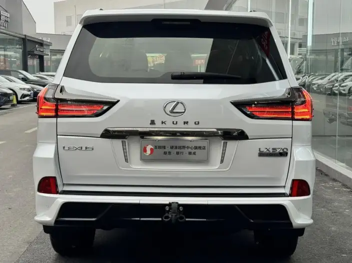 Lexus LX 2021 Model 5.7L Automatic 4WD 7 seat Parallel Imported – фото 5