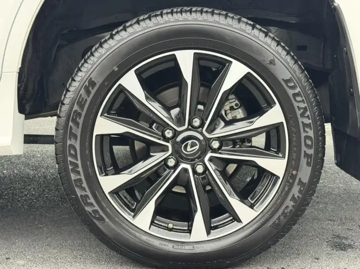 Lexus LX 2021 Model 5.7L Automatic 4WD 7 seat Parallel Imported – фото 7