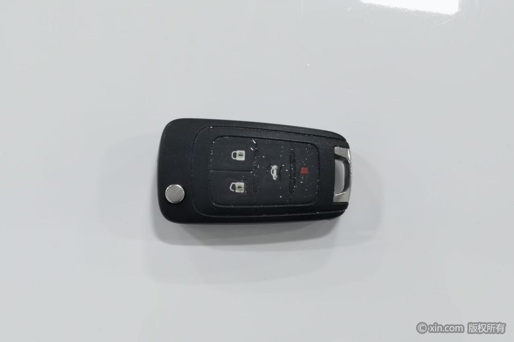 Chevrolet Malibu 2013 2.0L Automatic Luxury – фото 6