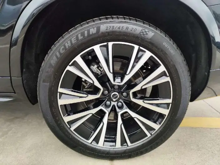 Volvo XC90 PHEV 2024 Model E Drive Hybrid T8 Long Battery Life Pro Smart Prestige Deluxe Edition 7 seat – фото 7