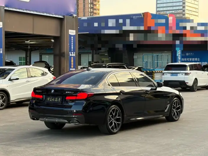 BMW 5 Series 2023 Model Facelift 530Li Exclusive Model M Sports Set – фото 6