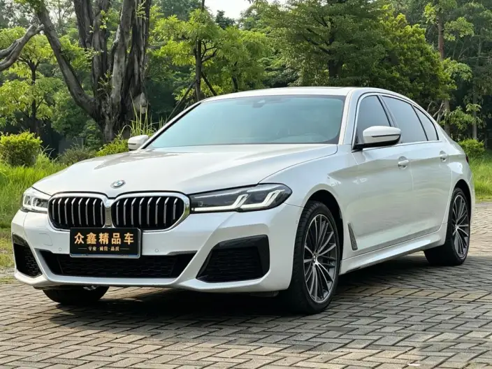 BMW 5 Series 2022 Model Facelift 530Li Leading Model M Sports Set – фото 1