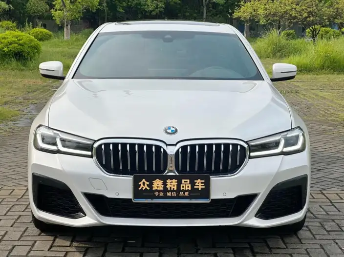 BMW 5 Series 2022 Model Facelift 530Li Leading Model M Sports Set – фото 2