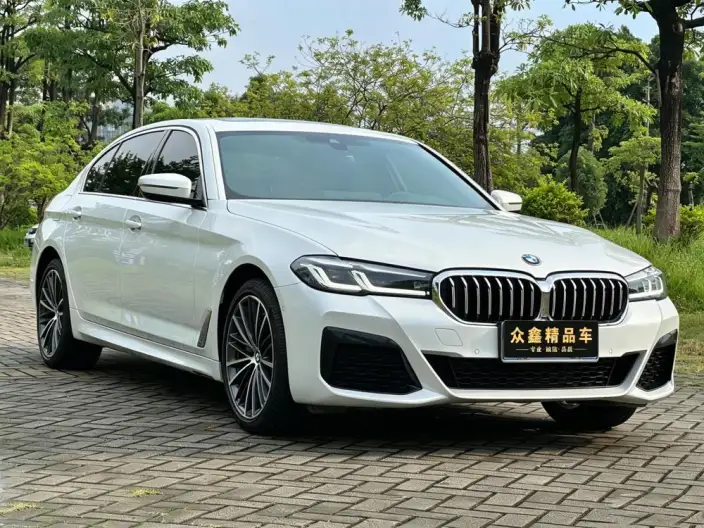 BMW 5 Series 2022 Model Facelift 530Li Leading Model M Sports Set – фото 3