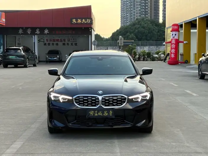 BMW 3 Series 2025 Model 325Li M Sports Set – фото 2