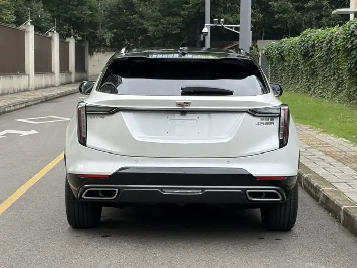 Cadillac GT4 2023 Model 25T Noble Model – фото 6