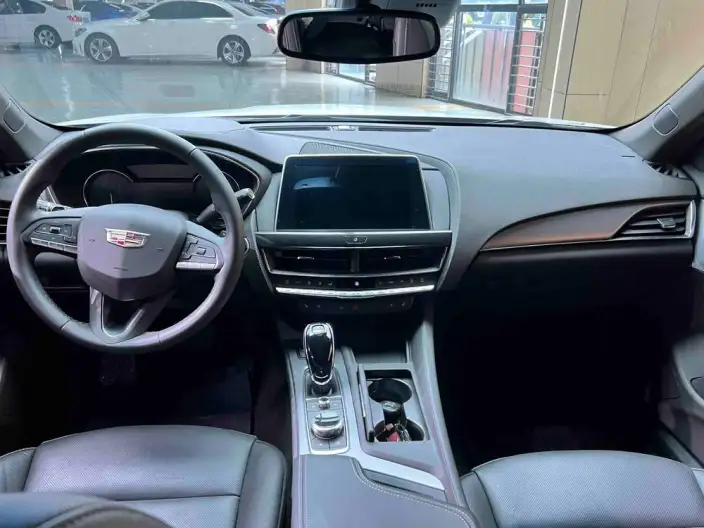 Cadillac CT5 2022 Model 28T Luxury Model – фото 7