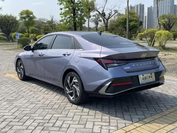 Hyundai Ioniq 2023 Model 1.5L CVT GLX Elite Edition – фото 5