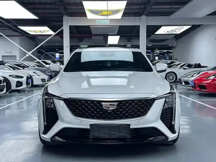 Cadillac CT5 2024 Model 28T Luxury Model Pro – фото 2
