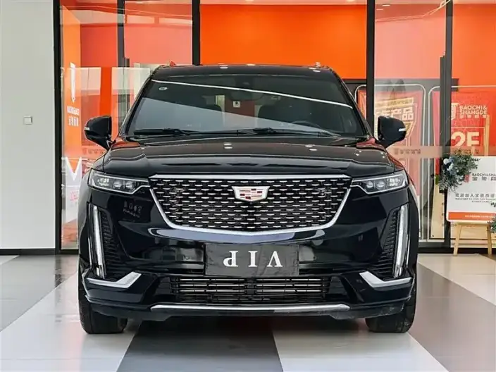 Cadillac XT6 2022 Model 2.0T VII seat 4WD Fashion Model – фото 2