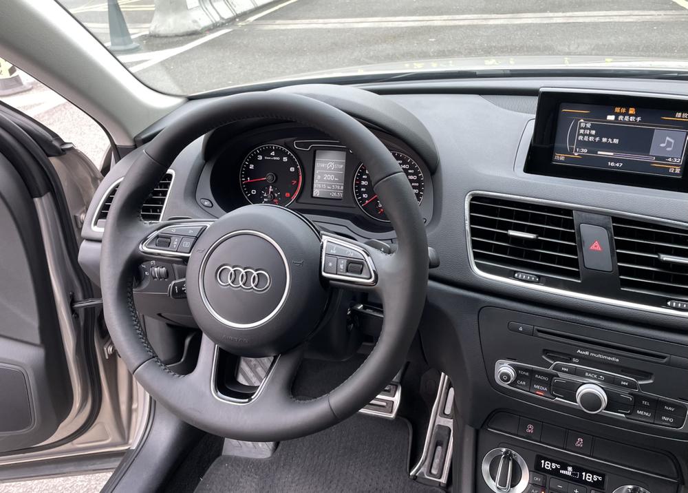 Audi Q3 2013 35 TFSI Comfort – фото 12