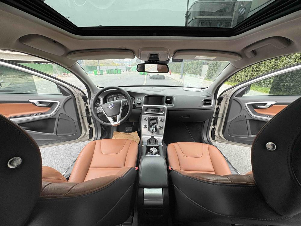 Volvo S60 2018 S60L T4 Intelligent Far – фото 6