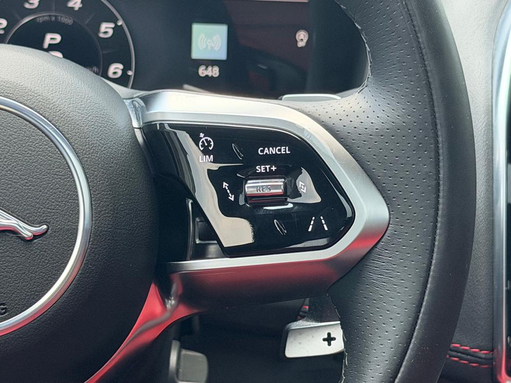 Jaguar XEL 2022 2.0T 250PS R-DYNAMIC S Advance Sport – фото 12