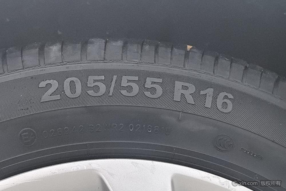 Geely Emgrand GL 2017 модификация 1.8L Automatic Elite – фото 10