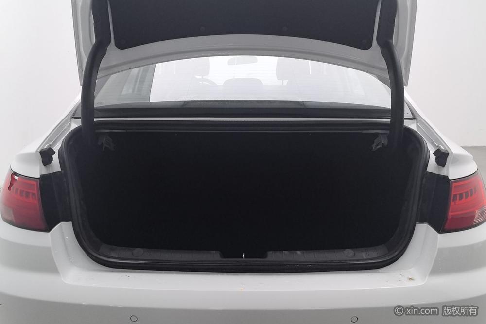 Geely Emgrand GL 2017 модификация 1.8L Automatic Elite – фото 23