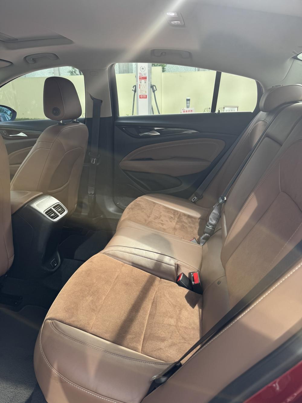 Buick Regal 2019 20T Elite China VI – фото 9