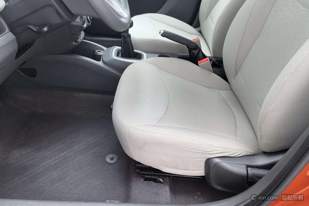 Chevrolet Sail 2015 Sail3 1.3L Manual Ideal – фото 18