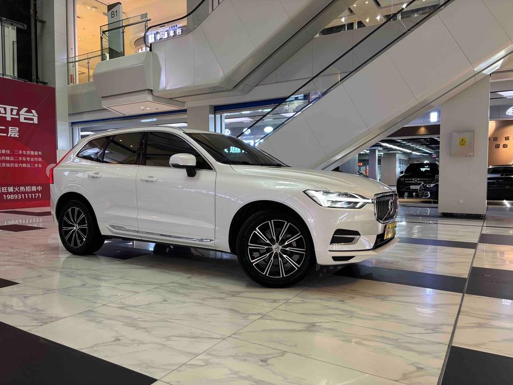 Volvo XC60 Модель 2020 года T5 4WD Smart Range Deluxe Edition – фото 3