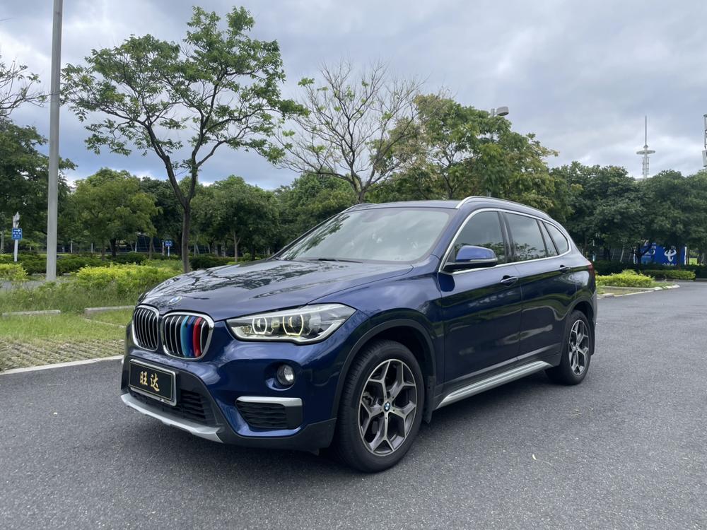 BMW X1 2018 sDrive18Li Premium – фото 1