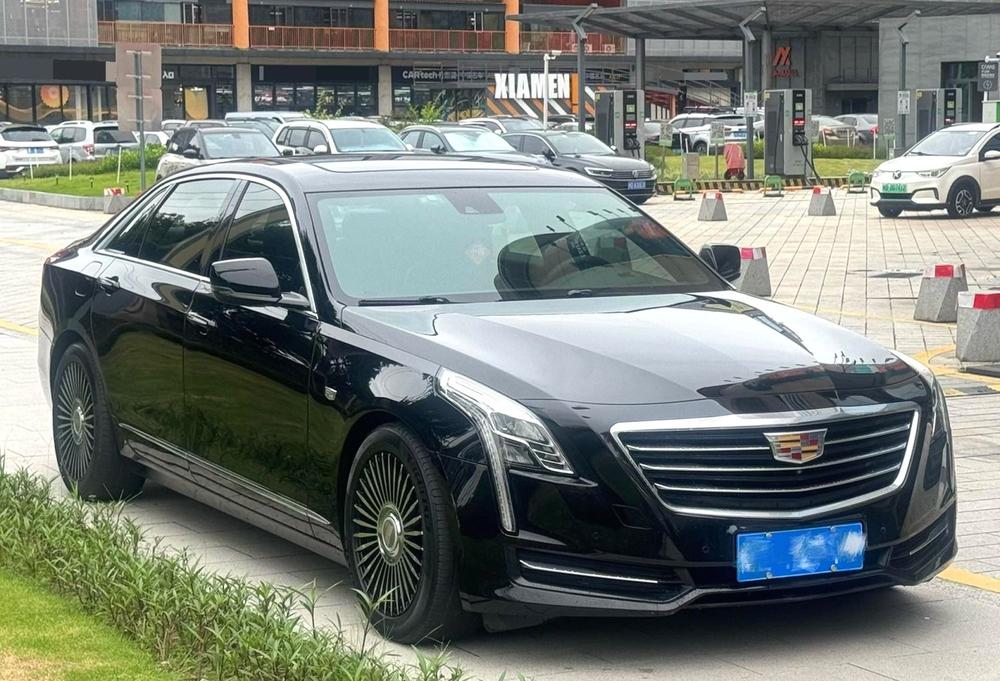 Cadillac CT6 2017 28T Luxury – фото 3