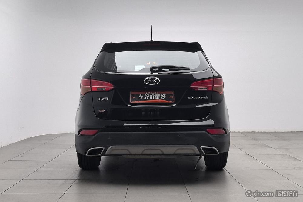 Hyundai Santa Fe 2015 модификация 2.4L автоматическое 2WD Intelligent 5 seat – фото 3
