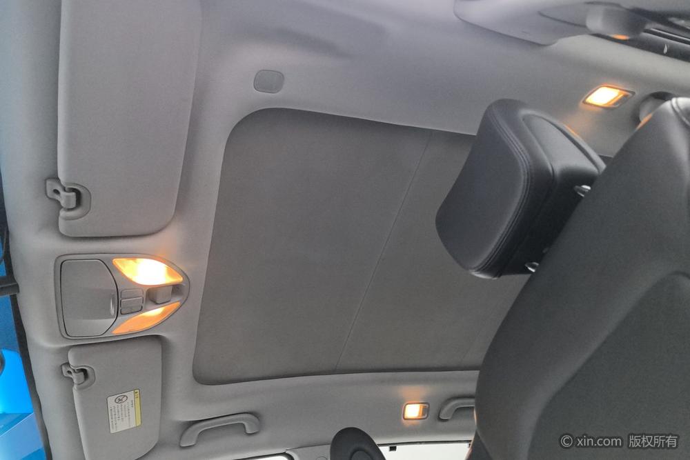 Hyundai Santa Fe 2015 модификация 2.4L автоматическое 2WD Intelligent 5 seat – фото 20