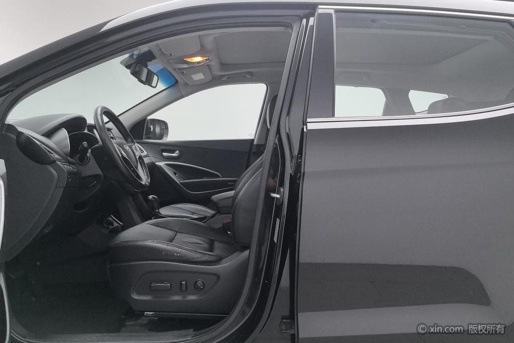 Hyundai Santa Fe 2015 модификация 2.4L автоматическое 2WD Intelligent 5 seat – фото 24