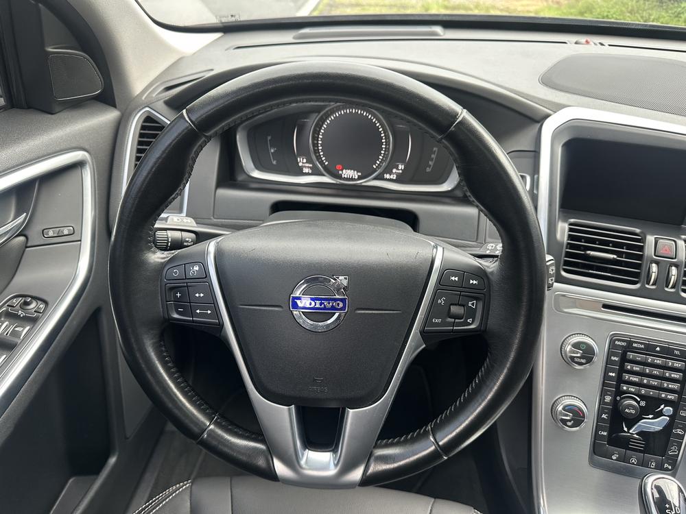 Volvo XC60 2017 модификация T5 AWD Smart Range L Class Edition – фото 12