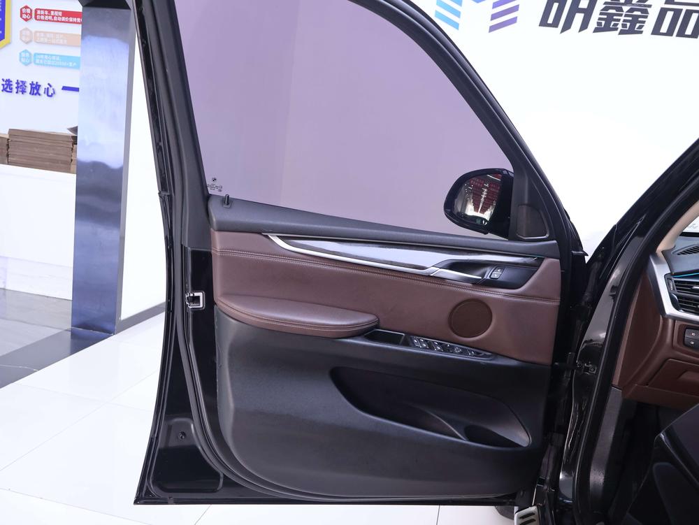 BMW X5 Import 2017 xDrive28i – фото 26