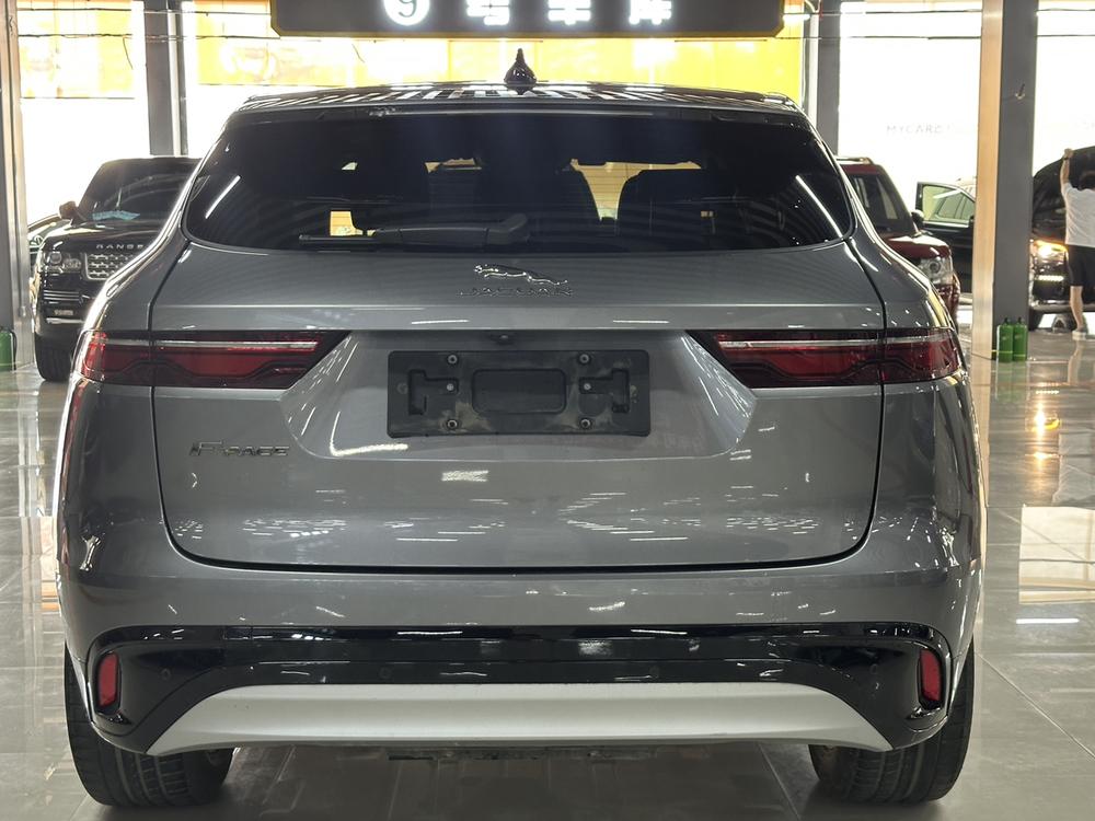 Jaguar F-PACE 2021 250PS – фото 4