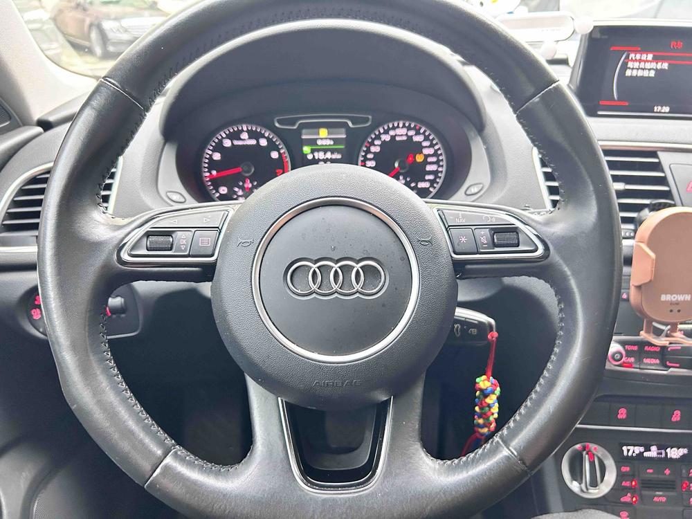 Audi Q3 2015 35 TFSI quattro Technology – фото 11