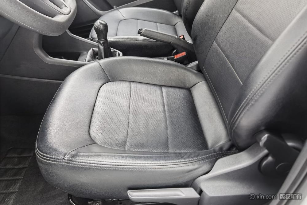 Volkswagen Santana 2016 1.4L Manual Fashion – фото 18