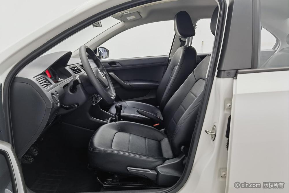 Volkswagen Santana 2016 1.4L Manual Fashion – фото 24
