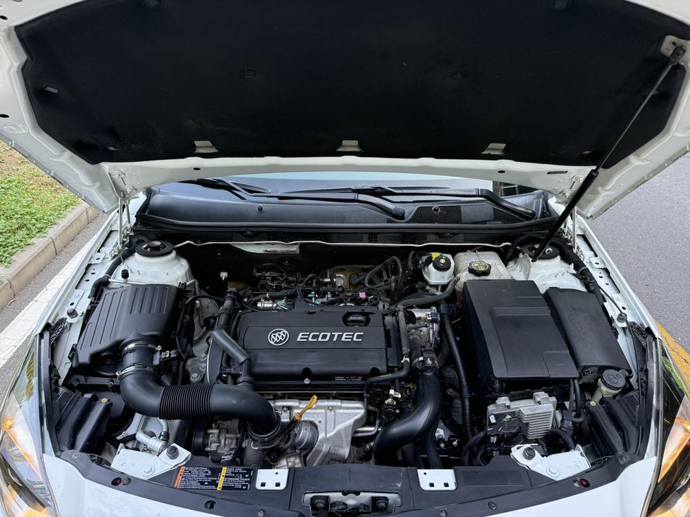 Buick Regal 2015 1.6T Leading Technology – фото 7