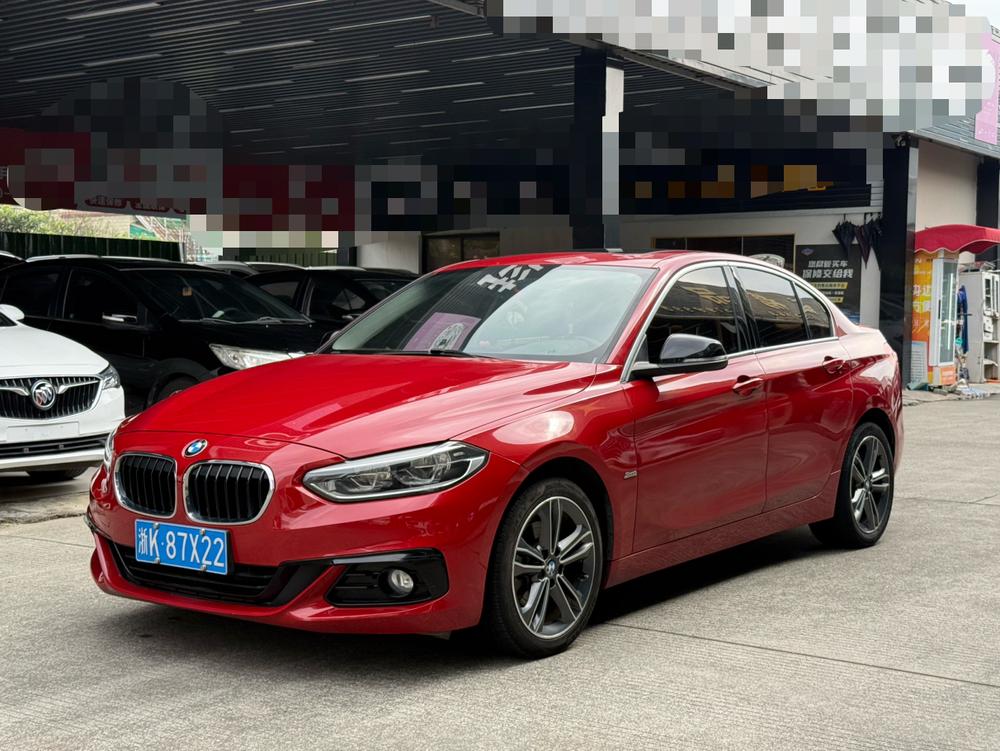 BMW 1 Series 2018 118i Sport – фото 1