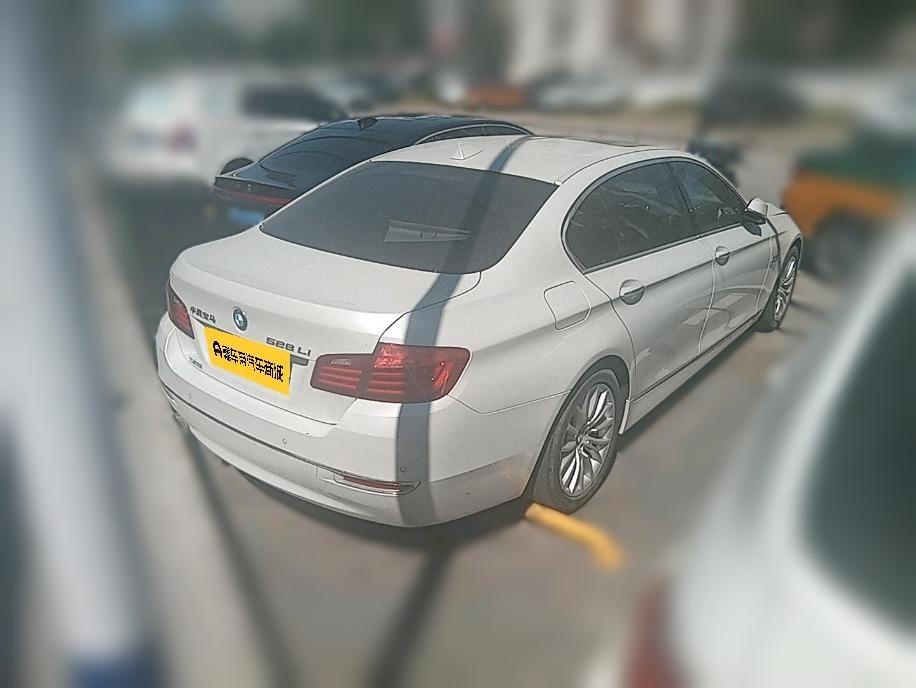 BMW 5 Series 2014 модификация 528Li xDrive Luxury Design Set – фото 2