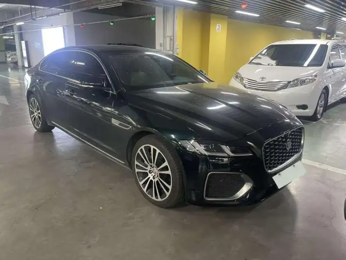 Jaguar XFL 2023 Model 2.0T P250 2WD Exclusive Deluxe Edition