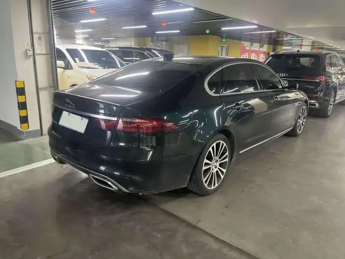 Jaguar XFL 2023 Model 2.0T P250 2WD Exclusive Deluxe Edition – фото 5