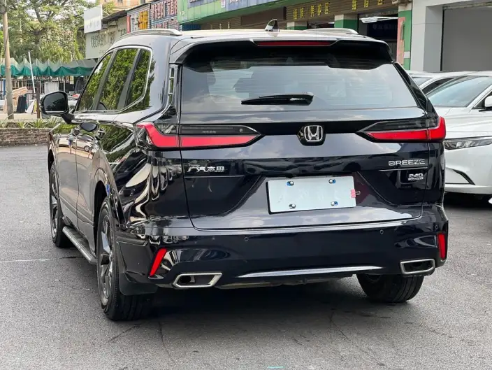 Honda BREEZE 2023 Model 240TURBO CVT 2WD Deluxe Edition