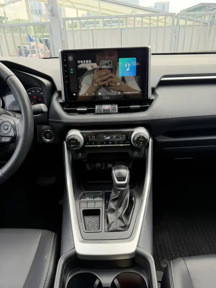 Toyota Wildlander 2022 Model 2.0L 2WD Deluxe Edition – фото 6
