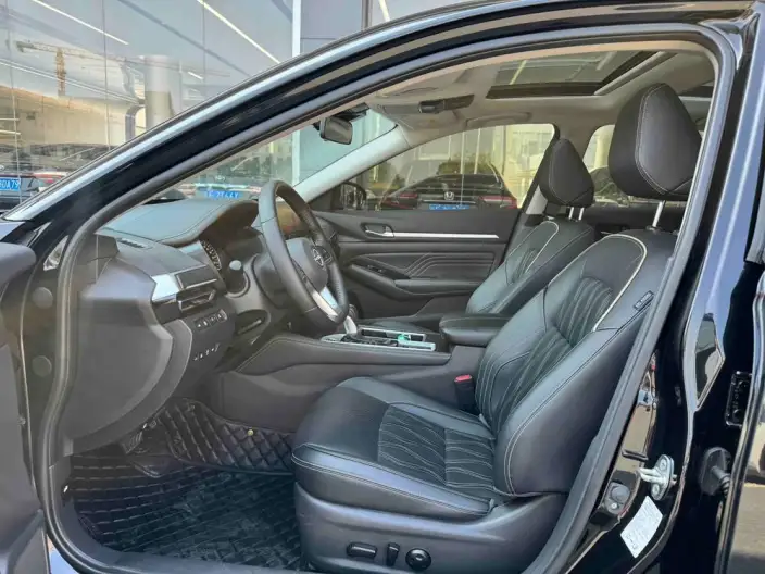 Nissan Teana 2022 Model 2.0L XL-Upr Premium Edition – фото 8