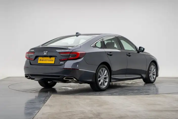 Honda Accord 2022 Model 260TURBO Deluxe Edition – фото 7