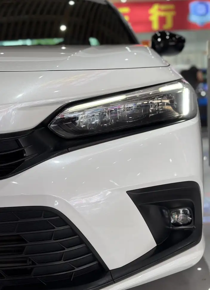 Honda Civic 2022 Model 240TURBO CVT Combustion Edition – фото 9