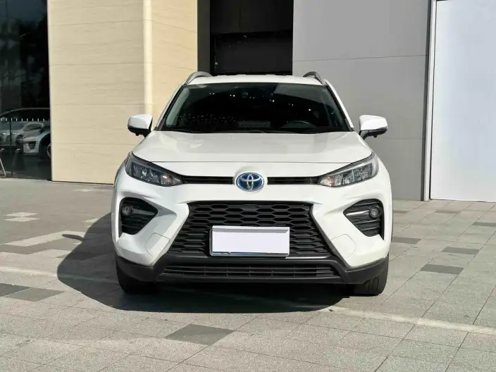 Toyota Wildlander 2022 Model Facelift Hybrid 2.5L 2WD Leading version – фото 2