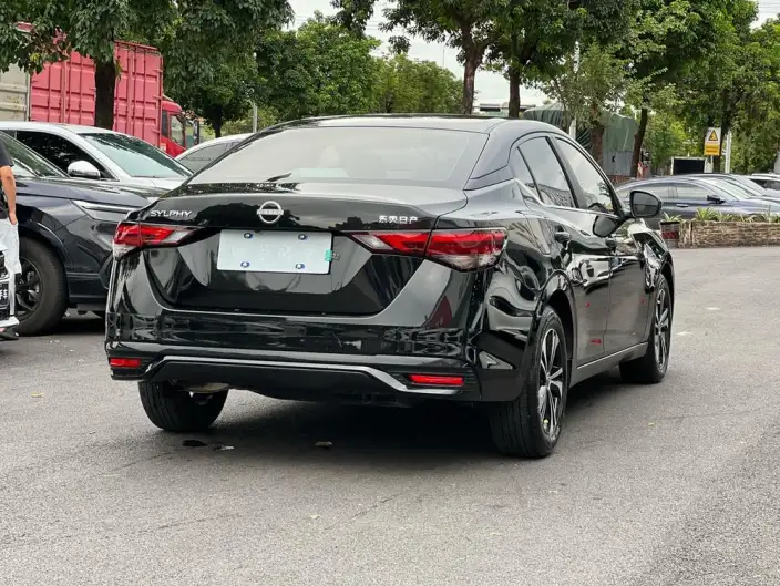 Nissan Sylphy 2023 Model 1.6L CVT Yuexiang Edition – фото 6
