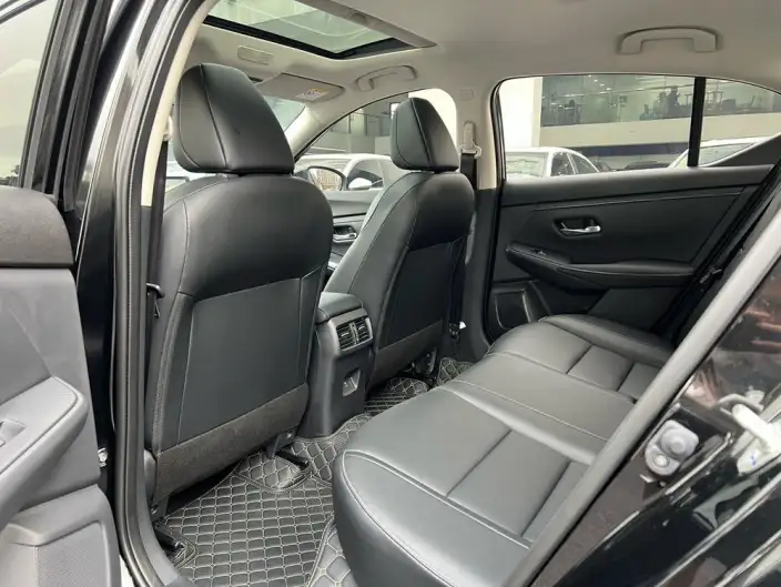 Nissan Sylphy 2023 Model 1.6L CVT Yuexiang Edition – фото 9